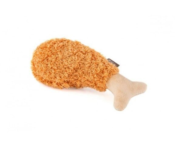 PLAY American Classic - Fried Chicken De PLAY American Classic - Fried Chicken is een zacht pluche speeltje voor de hond. Het botje is van pluche en het boutje zelf is van een wat wolligere pluche stof. De PLAY American Classic - Fried Chicken is gevuld met vulmateriaal van gerecyclede petflessen. Ook zit er een een zogenaamde 'gigglestick' in het speeltje. Als je met de PLAY American Classic - Fried Chicken schudt komt er een grappige geluidje uit. Voor de hond natuurlijk super leuk en interessant. Let op: Er is geen enkel hondenspeelgoed in de wereld wat niet kapot kan. Ondanks de dubbele stiksels, dubbele laag stof aan de buitenkant en de algehele stevigheid van het speelgoed, zou het kapot kunnen gaan. Op hondenspeelgoed zit geen garantie.Kies dus het juiste soort speeltje voor jouw hond zijn kauw- en speelbehoefte. Haal kapotte speeltjes meteen weg en laat jouw hond alleen spelen onder toezicht. Over P.L.A.Y. Hondenspeelgoed PLAY staat bekend om hun fantastische design en vrolijke, aansprekende kleuren. Bij A Lot for Doodles vind je een ruim assortiment van PLAY hondenspeelgoed. Shop naast de Barking Brunch collectie ook de Tropical Paradise Collectie van PLAY in onze shop! PLAY Dog Toys Het hondenspeelgoed van P.L.A.Y. is handgemaakt en de stevige buitenkant en dubbel gestikte randen zorgen voor extra duurzaamheid. De vulling van de speeltjes is gemaakt van gerecycled materiaal. Verder voldoet het hondenspeelgoed van Play aan dezelfde strenge kwaliteitsnormen voor het vervaardigen van baby- en kinderspeelgoed. In de speeltjes worden er AZO-vrije kleurstoffen gebruikt. Daarnaast zijn de speeltjes geschikt voor de wasmachine en droger. P.L.A.Y. hondenspeelgoed Het hondenspeelgoed van PLAY wordt in Amerika ontworpen. Bekend van Instagram Als jij honden volgt via Instagram, dan kan het niet missen dat je de P.L.A.Y. hondenspeeltjes wel eens voorbij hebt zien komen. Niet zo gek want de grappige en levensechte speeltjes zijn perfect voor een geweldige foto samen met jouw hond. Vergeet je A Lot for Doodles niet te taggen op Instagram? PLAY hondenspeeltjes bij A Lot for Doodles Bestel je Play hondenspeelgoed eenvoudig bij A Lot for Doodles. Of je nu een lief en schattig knuffeltje zoekt of een grappige, ondeugende speelkameraad voor je hond, je slaagt zeker weten met het ruime assortiment wat uit voorraad leverbaar is. Heb je vragen over onze producten of advies nodig wat je het beste kunt bestellen? Neem gerust contact met ons op, we helpen je graag verder.